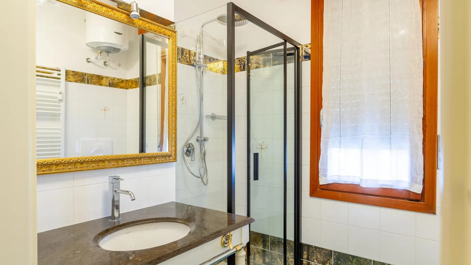 Affittacamere Hotel Dimora Al Naviglio Milano