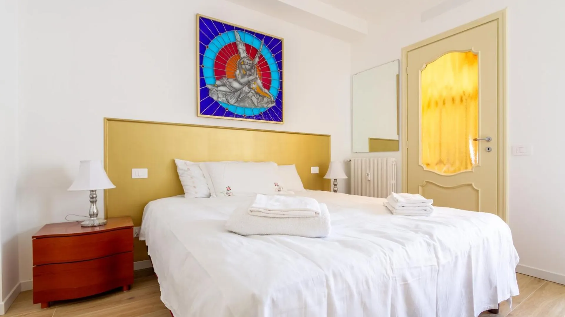 Affittacamere Hotel Dimora Al Naviglio Milano Italia