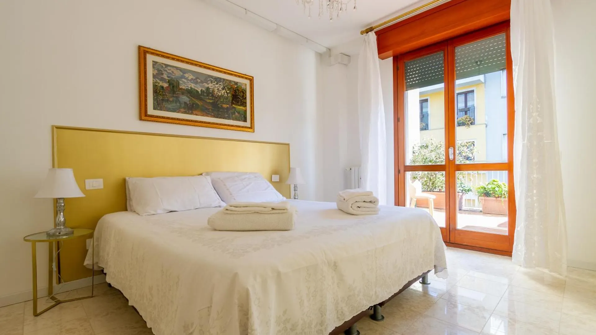 Hotel Dimora Al Naviglio Mediolan